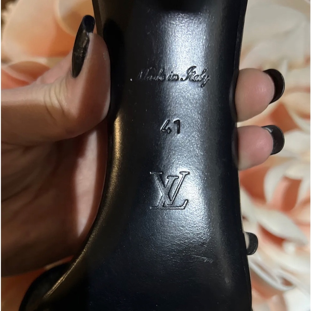 Louis Vuitton Black Leather Tassel Ankle-Strap Stiletto Heels - Picture 9 of 13